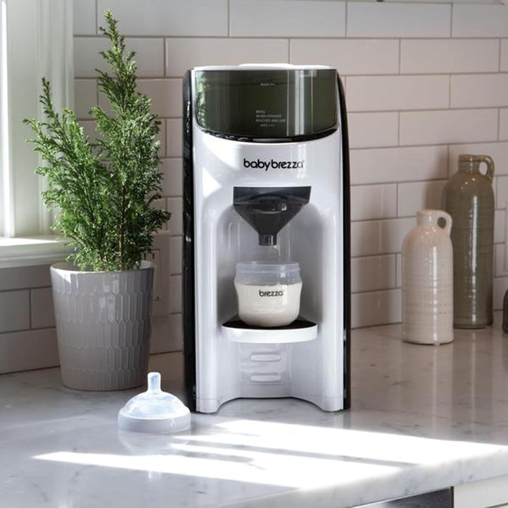 New and Improved  Formula Pro Advanced Formula Dispenser Machine - Automatically Mix a Warm Formula Bottle Instantly - Easily Make Bottle with Automatic Powder Blending, White